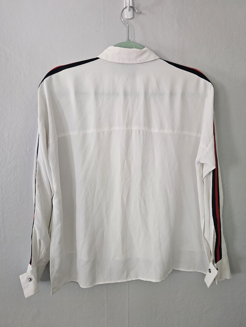 TopShop Grosgrain Ribbon Hi Low Button Up Shirt - Picture 2 of 8
